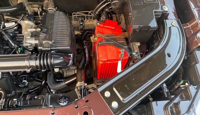 2021 Renault Kiger RXZ AMT DUAL TONE, Petrol, Automatic, 34,991 km, Engine View - Left