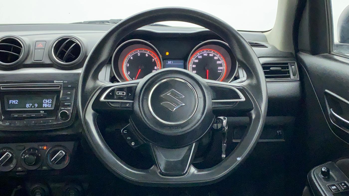 2018 Maruti Swift VXI D, Petrol, Manual, 56,409 km, Steering Wheel Close Up