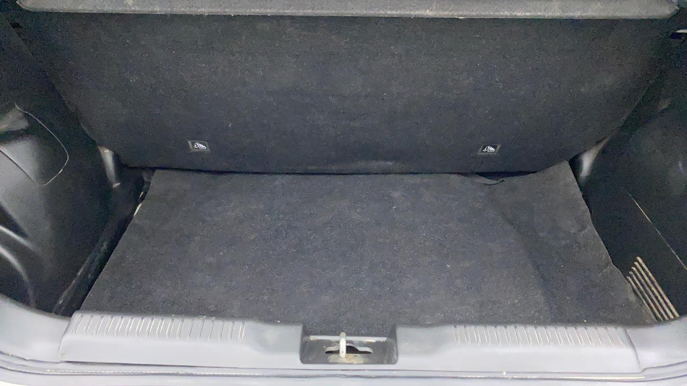 2018 Maruti Swift VXI D, Petrol, Manual, 56,409 km, Boot Inside