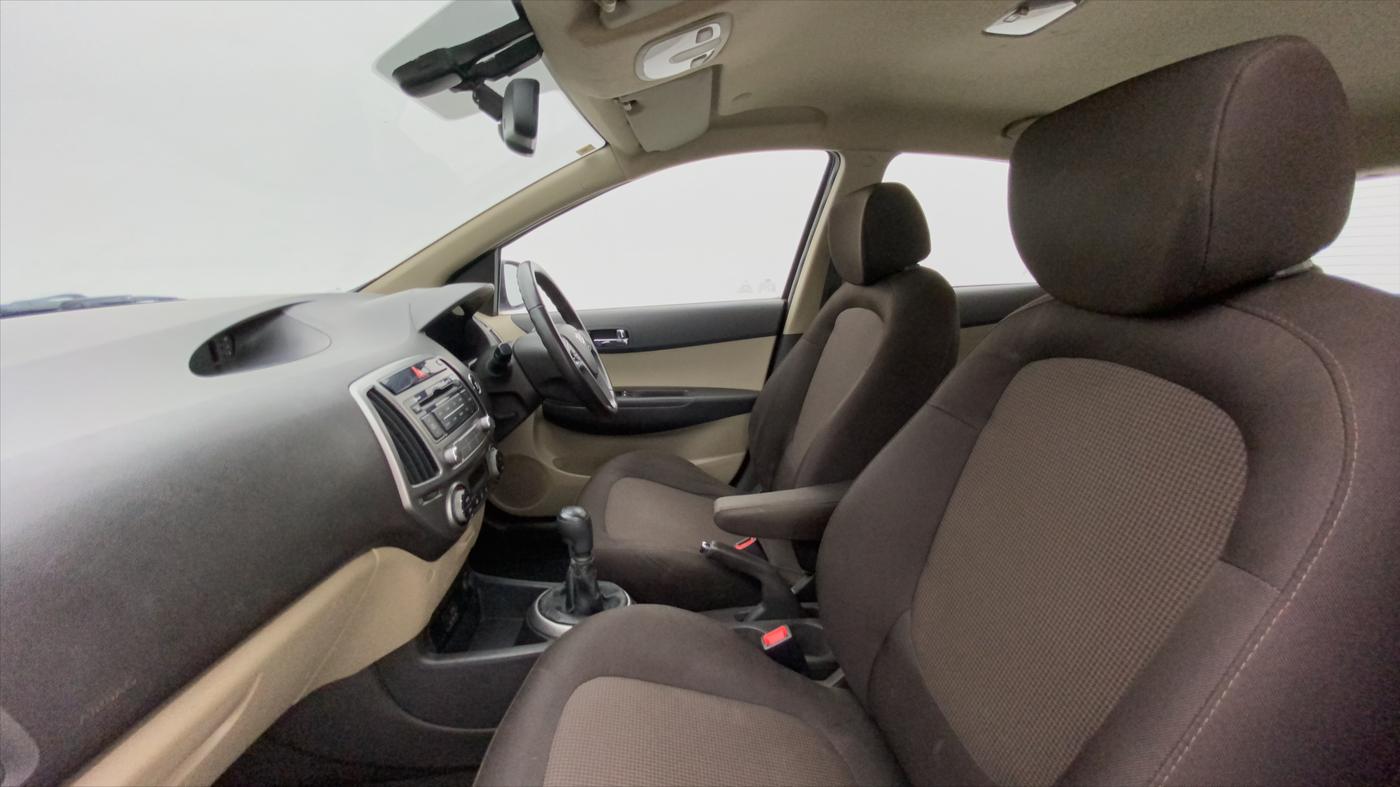 2012 Hyundai i20 ASTA 1.4 CRDI 6 SPEED, Diesel, Manual, 88,249 km, Right Side Front Door Cabin