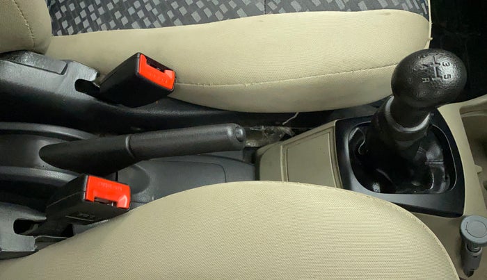 2016 Maruti Alto K10 LXI, Petrol, Manual, 38,428 km, Gear Lever