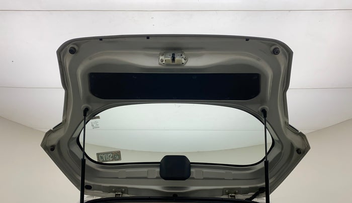 2016 Maruti Alto K10 LXI, Petrol, Manual, 38,428 km, Boot Door Open