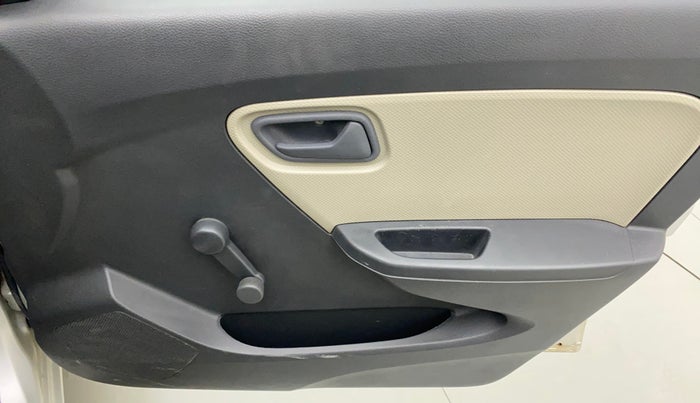 2016 Maruti Alto K10 LXI, Petrol, Manual, 38,428 km, Driver Side Door Panels Control