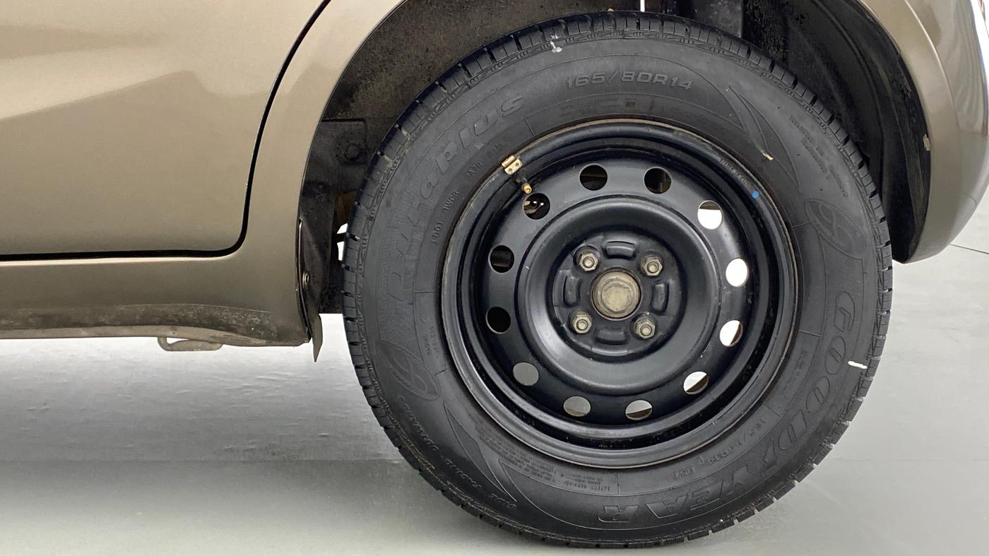 2013 Maruti Ritz VXI BS IV, Petrol, Manual, 56,890 km, Left Rear Wheel