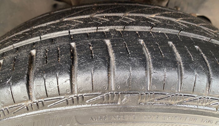 2018 Tata Tiago XT PETROL, Petrol, Manual, 73,023 km, Right Front Tyre Tread