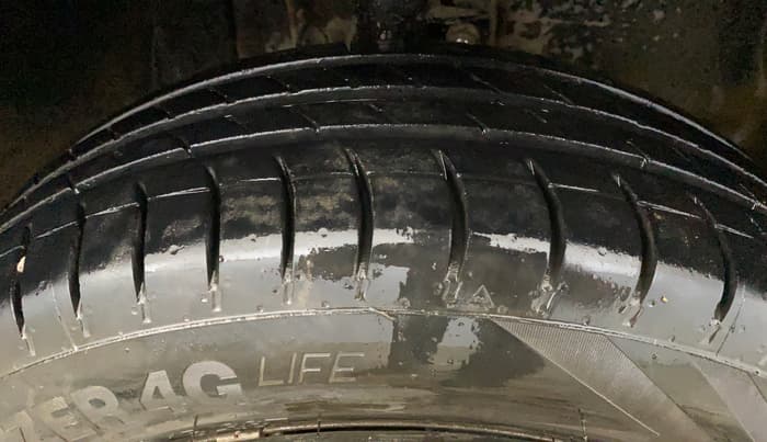 2023 Tata PUNCH PURE MT, CNG, Manual, 34,553 km, Right Front Tyre Tread