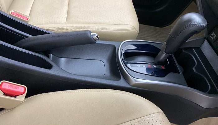 2015 Honda City VX CVT PETROL, Petrol, Automatic, 10,087 km, Gear Lever