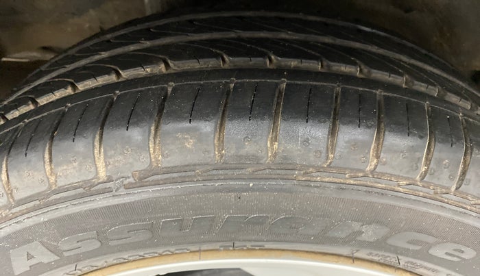 2015 Honda City VX CVT PETROL, Petrol, Automatic, 10,087 km, Right Rear Tyre Tread