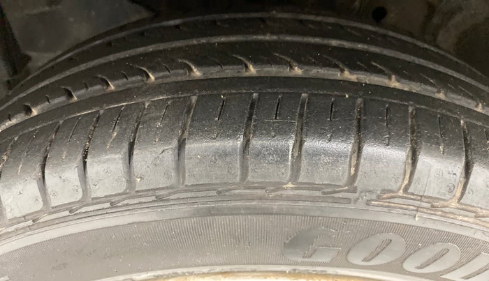 2015 Honda City VX CVT PETROL, Petrol, Automatic, 10,087 km, Left Front Tyre Tread