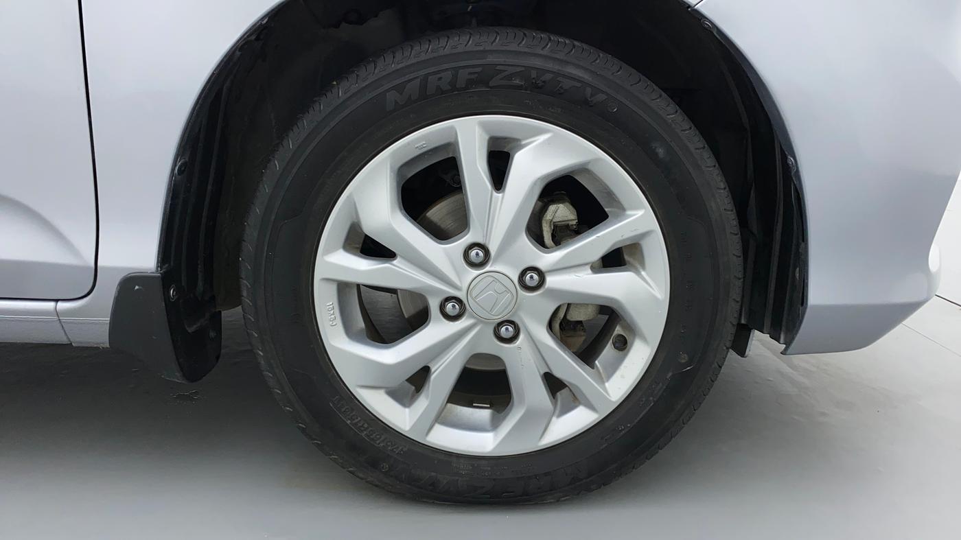2019 Honda Amaze 1.2 VXMT I VTEC, Petrol, Manual, 15,724 km, Right Front Wheel