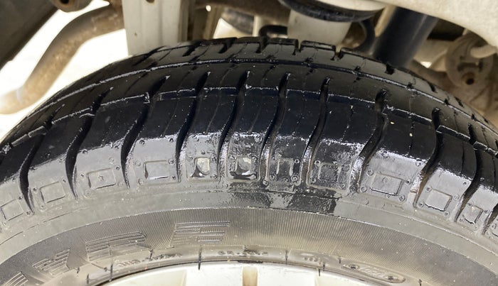 2017 Maruti Alto 800 LXI, Petrol, Manual, 31,028 km, Right Rear Tyre Tread