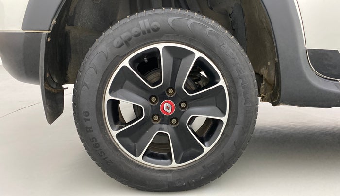 2017 Renault Duster RXS CVT 106 PS, Petrol, Automatic, 22,921 km, Right Rear Wheel