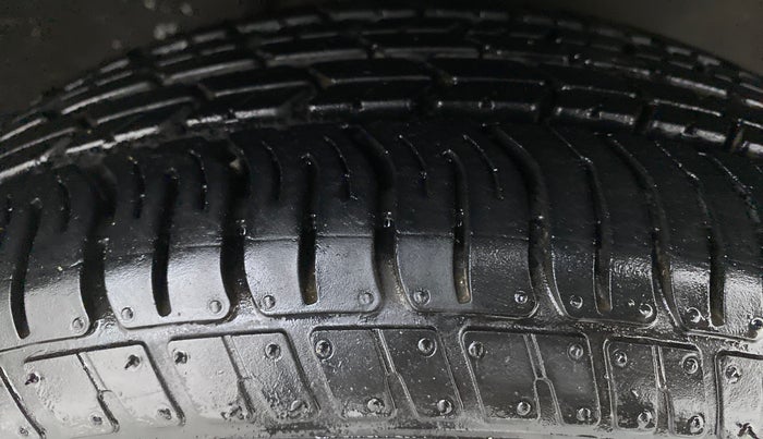 2018 Maruti Alto K10 VXI (O) AMT, Petrol, Automatic, 4,740 km, Right Front Tyre Tread