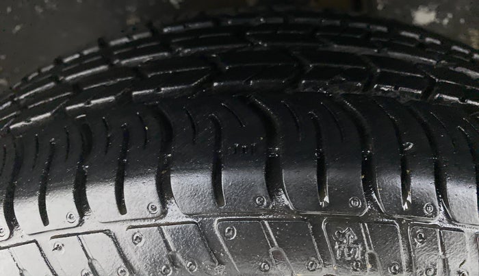 2018 Maruti Alto K10 VXI (O) AMT, Petrol, Automatic, 4,740 km, Left Front Tyre Tread