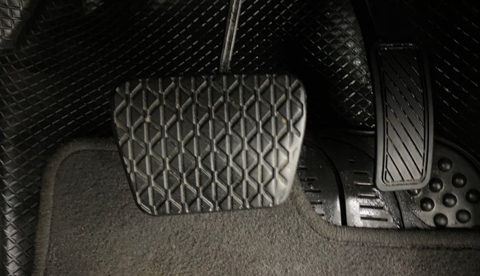 2016 Ford Ecosport TITANIUM 1.5L PETROL AT, Petrol, Automatic, 41,053 km, Pedals