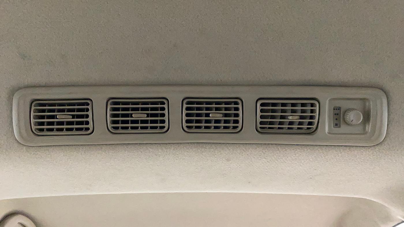 2014 Maruti Ertiga ZDI, Diesel, Manual, 70,327 km, Rear AC Vents