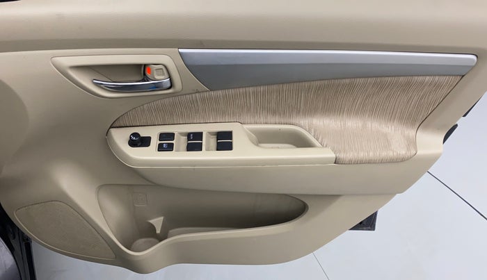 2014 Maruti Ertiga ZDI, Diesel, Manual, 70,327 km, Driver Side Door Panels Control