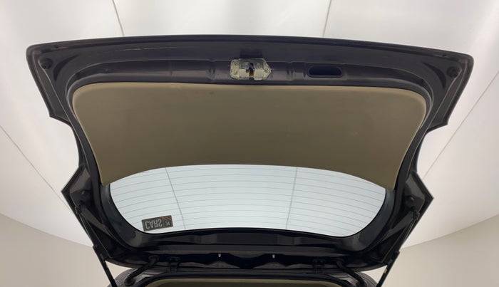 2014 Maruti Ertiga ZDI, Diesel, Manual, 70,327 km, Boot Door Open