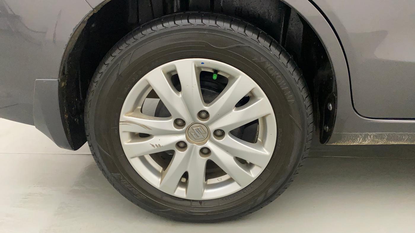2017 Maruti Ertiga ZDI + SHVS, Diesel, Manual, 84,540 km, Right Rear Wheel