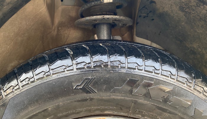 2023 Maruti Swift LXI, Petrol, Manual, 23,607 km, Right Front Tyre Tread