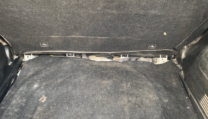 2023 Maruti Swift LXI, Petrol, Manual, 23,607 km, Boot Inside