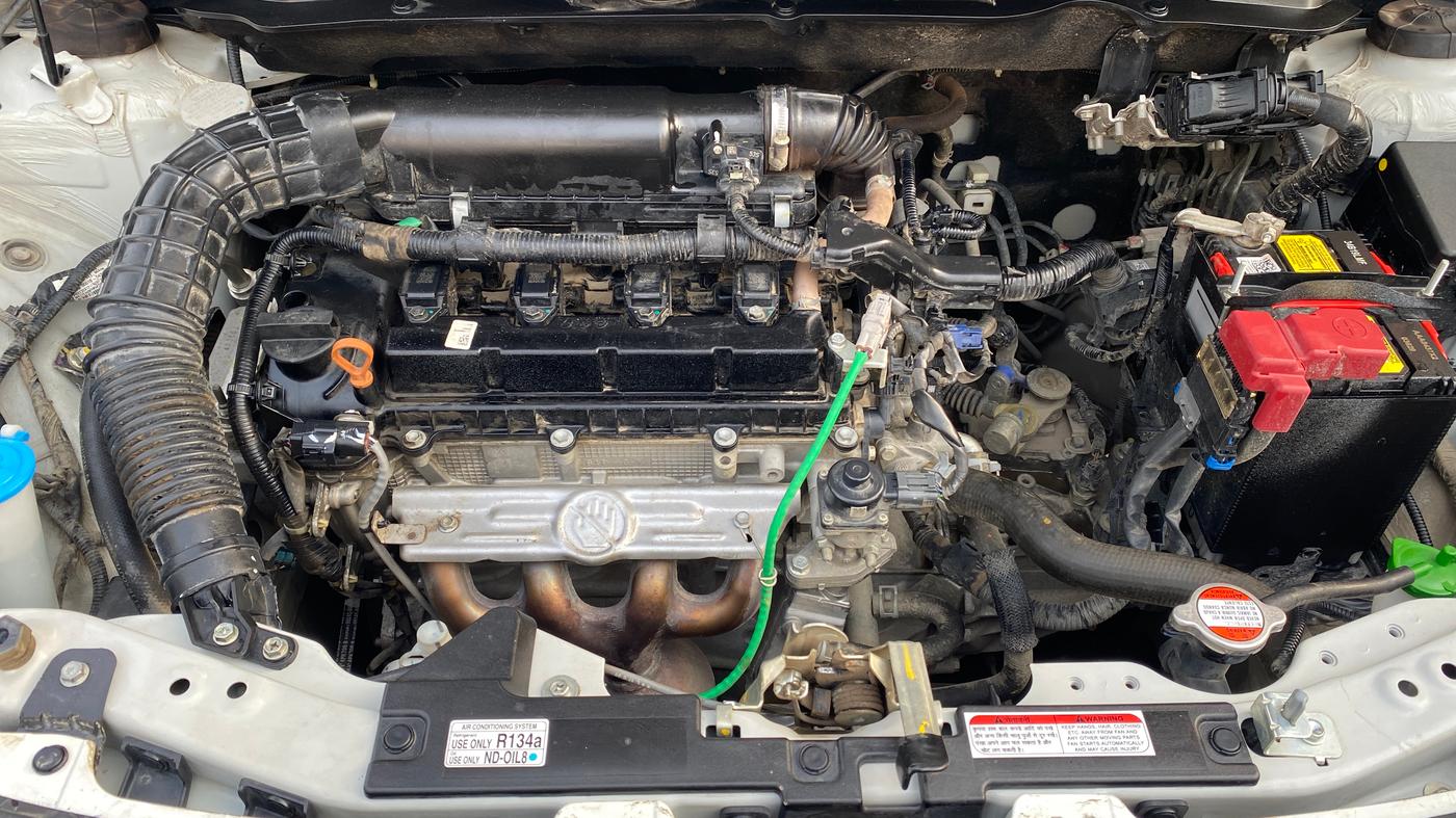 2023 Maruti Swift LXI, Petrol, Manual, 24,727 km, Engine View