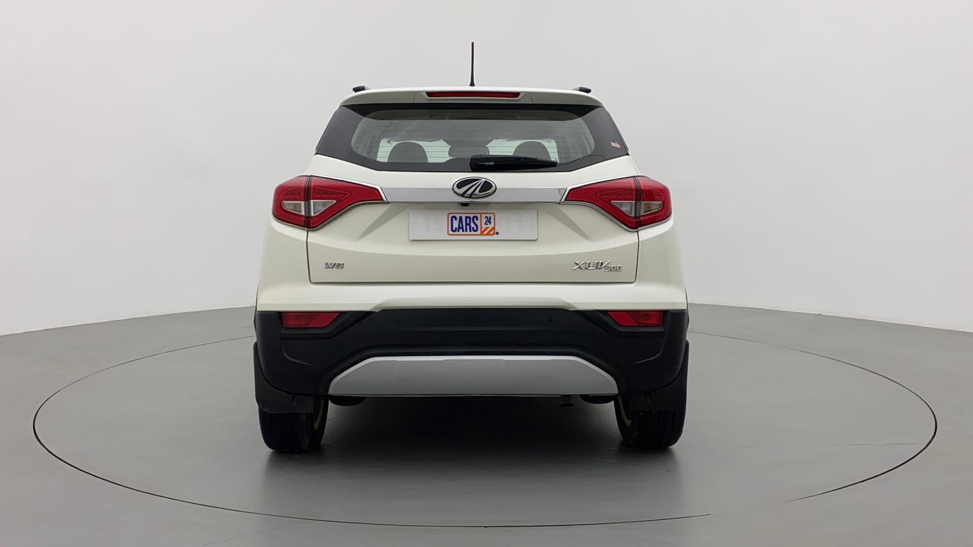 2021 Mahindra XUV300 1.2 W8 OPT, Petrol, Manual, 13,215 km, Back/Rear
