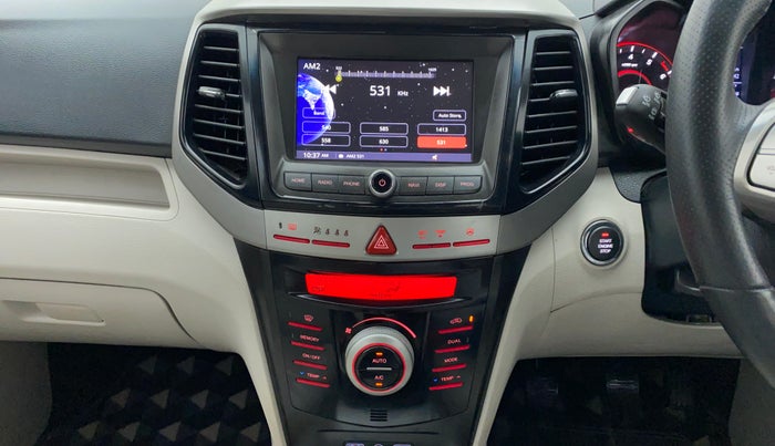 2021 Mahindra XUV300 1.2 W8 OPT, Petrol, Manual, 13,215 km, Air Conditioner