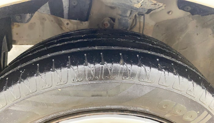 2015 Honda City 1.5L I-VTEC SV, Petrol, Manual, 80,810 km, Left Front Tyre Tread