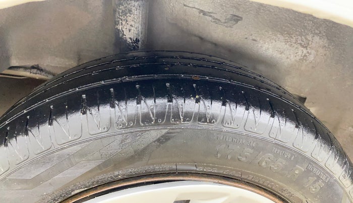 2015 Honda City 1.5L I-VTEC SV, Petrol, Manual, 80,810 km, Right Rear Tyre Tread