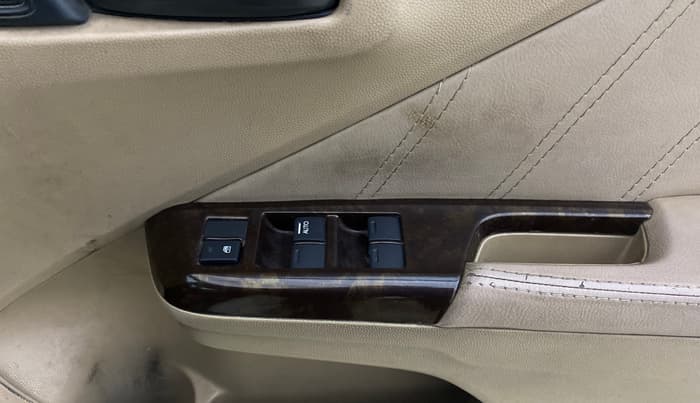 2015 Honda City 1.5L I-VTEC S MT, Petrol, Manual, 96,733 km, Driver Side Door Panels Control