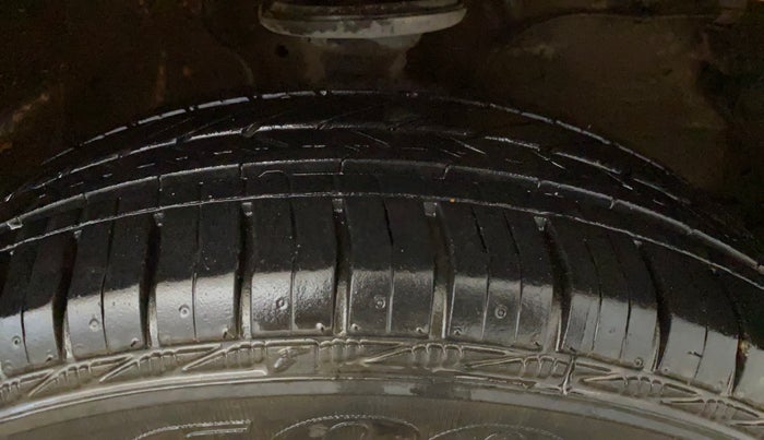 2021 Maruti S PRESSO VXI PLUS AMT, Petrol, Automatic, 73,876 km, Right Front Tyre Tread
