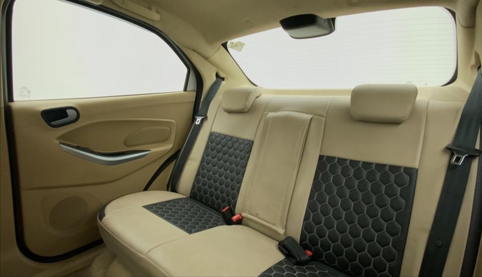 2019 Ford Figo Aspire TREND PLUS CNG, CNG, Manual, 48,025 km, Right Side Rear Door Cabin