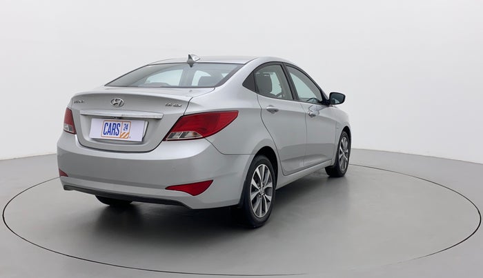 2017 Hyundai Verna 1.6 VTVT SX, Petrol, Manual, 37,308 km, Right Back Diagonal
