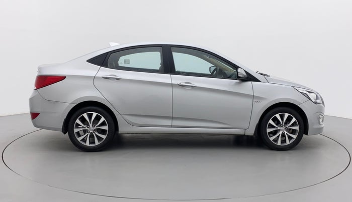 2017 Hyundai Verna 1.6 VTVT SX, Petrol, Manual, 37,308 km, Right Side View