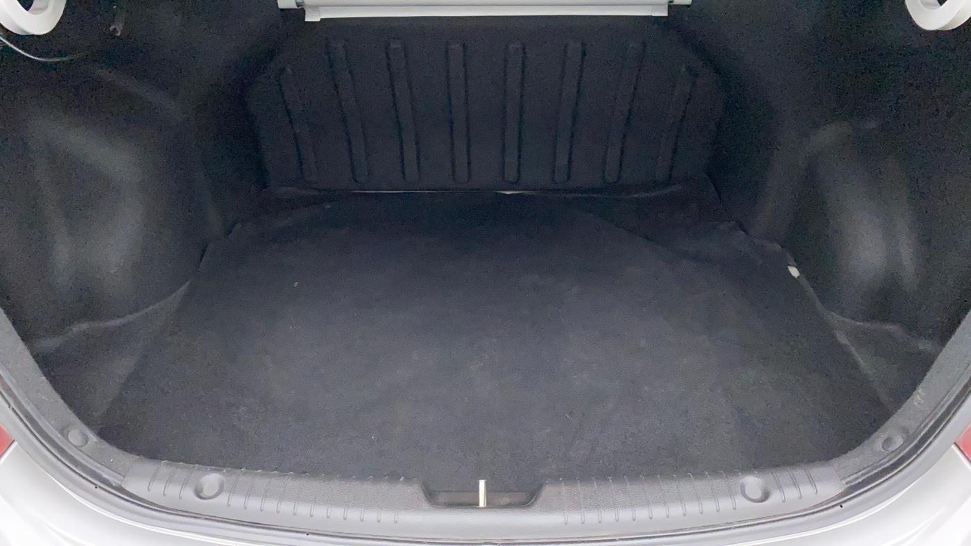 2017 Hyundai Verna 1.6 VTVT SX, Petrol, Manual, 37,308 km, Boot Inside