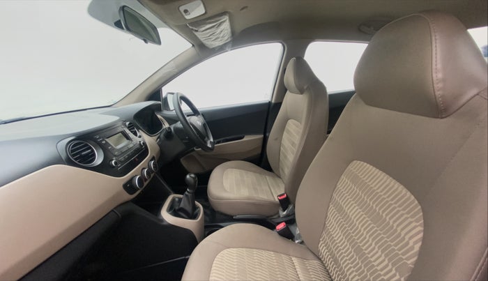 2018 Hyundai Xcent E PLUS, Petrol, Manual, 19,626 km, Right Side Front Door Cabin
