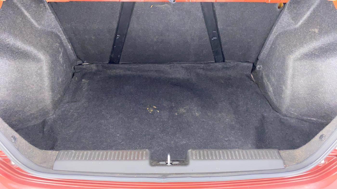2018 Maruti Dzire VDI, Diesel, Manual, 57,143 km, Boot Inside