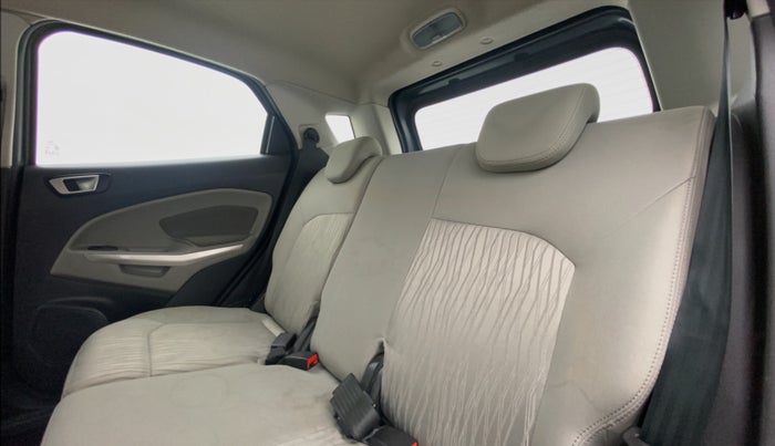 2015 Ford Ecosport TITANIUM 1.5L PETROL AT, Petrol, Automatic, 50,279 km, Right Side Rear Door Cabin