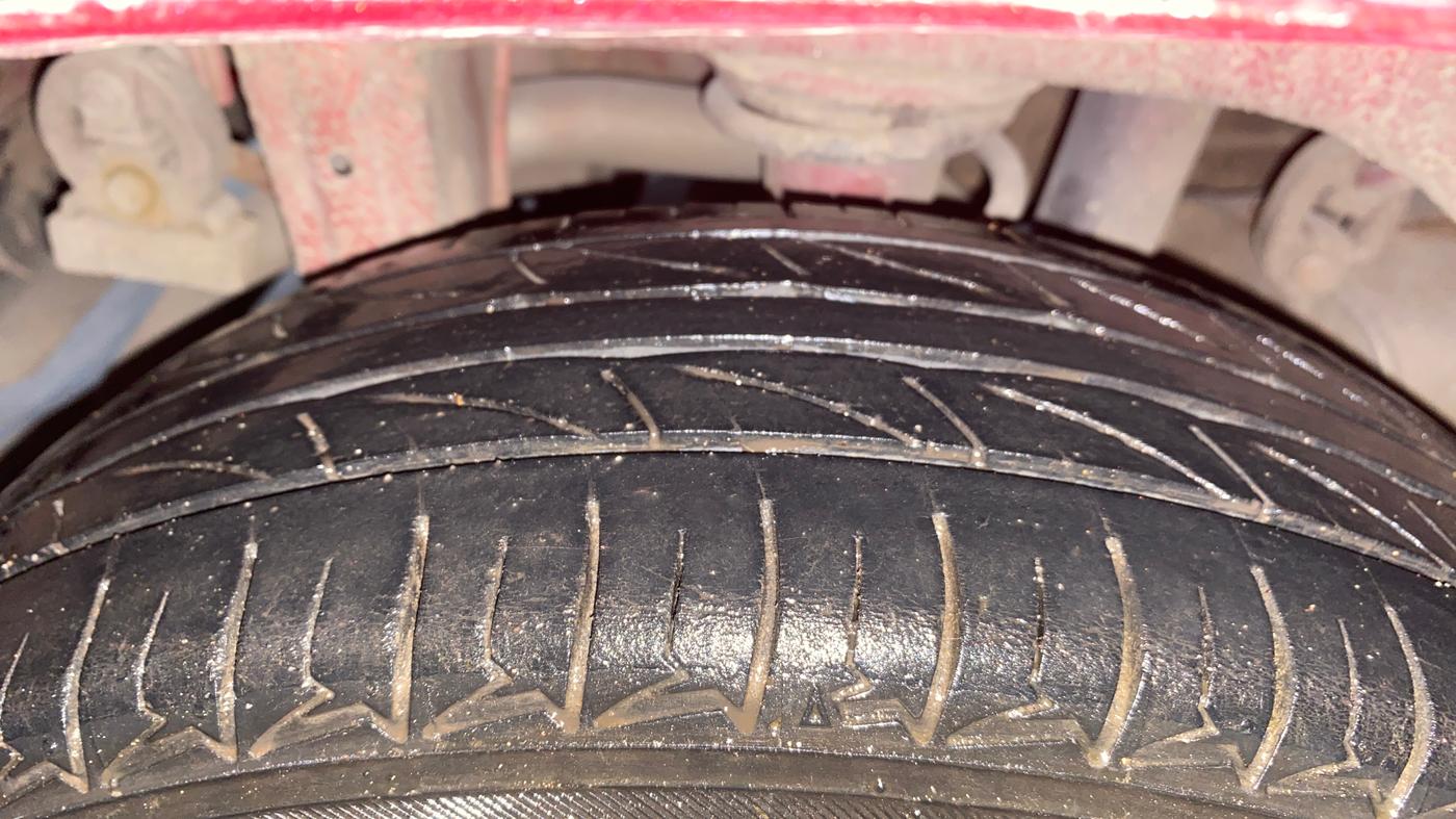 2014 Maruti Alto K10 LXI, Petrol, Manual, 31,311 km, Right Rear Tyre Tread