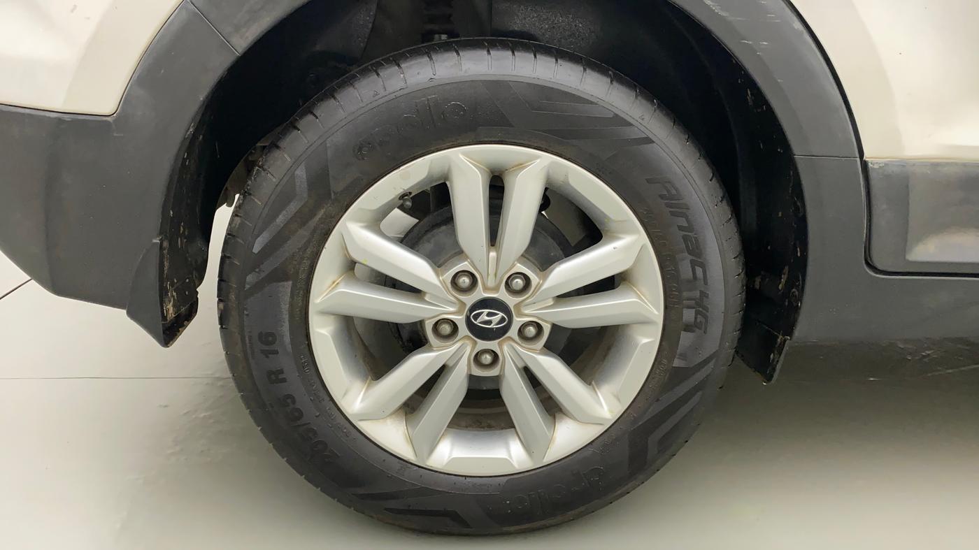 2017 Hyundai Creta SX PLUS 1.6 PETROL, Petrol, Manual, 90,228 km, Right Rear Wheel