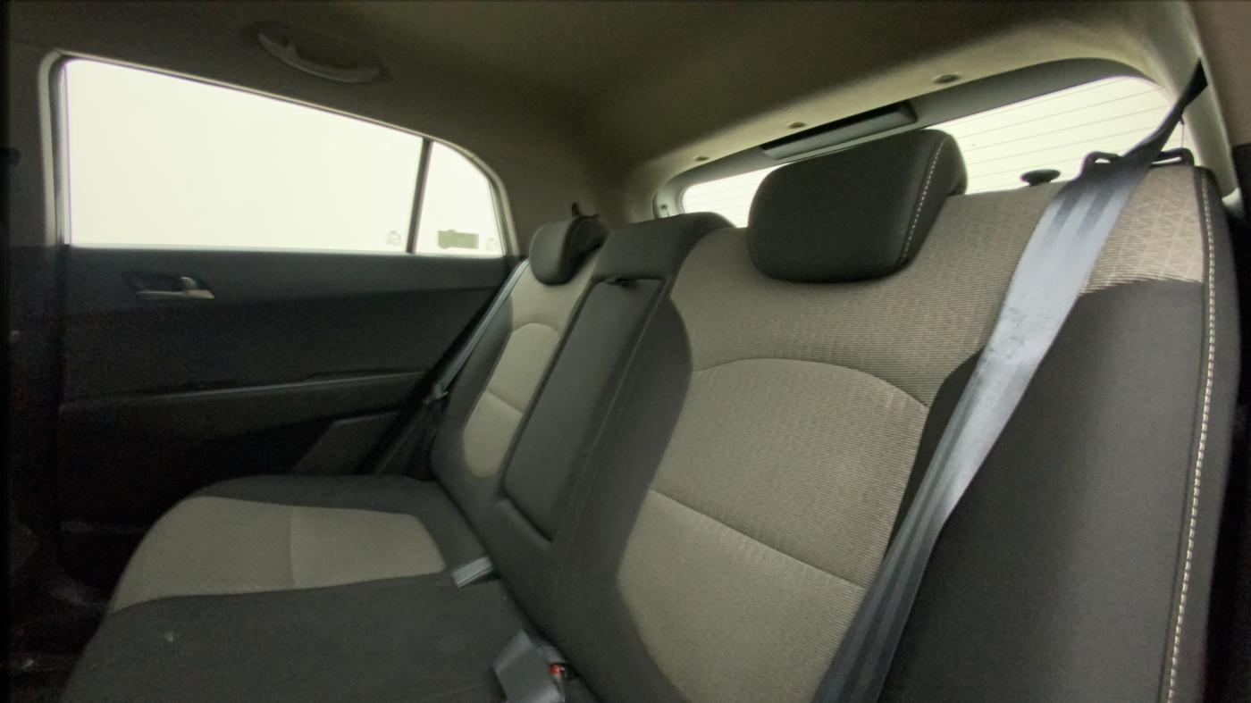2017 Hyundai Creta SX PLUS 1.6 PETROL, Petrol, Manual, 90,228 km, Right Side Rear Door Cabin