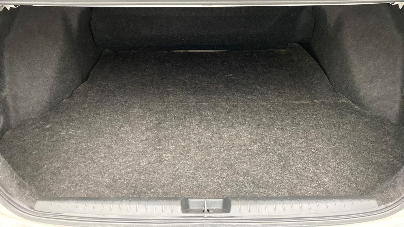 2010 Honda Civic 1.8V MT, Petrol, Manual, 60,137 km, Boot Inside