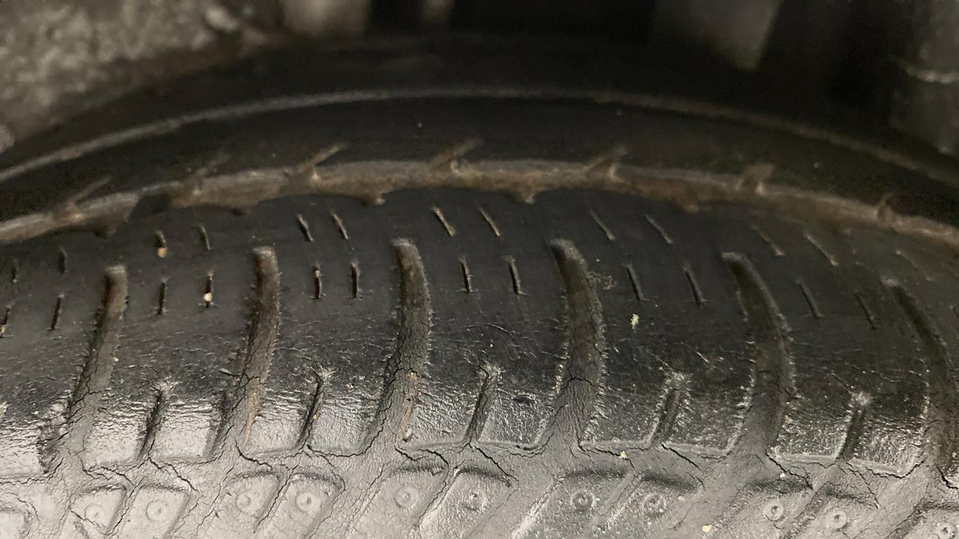 2010 Honda Civic 1.8V MT, Petrol, Manual, 60,137 km, Left Rear Tyre Tread