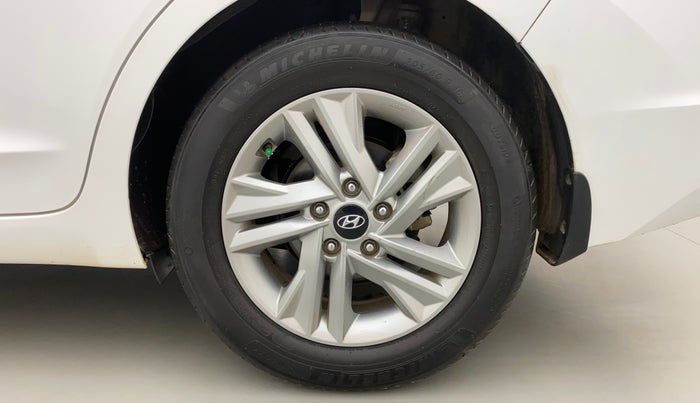 2021 Hyundai New Elantra 1.5 SX MT DIESEL, Diesel, Manual, 71,873 km, Left Rear Wheel