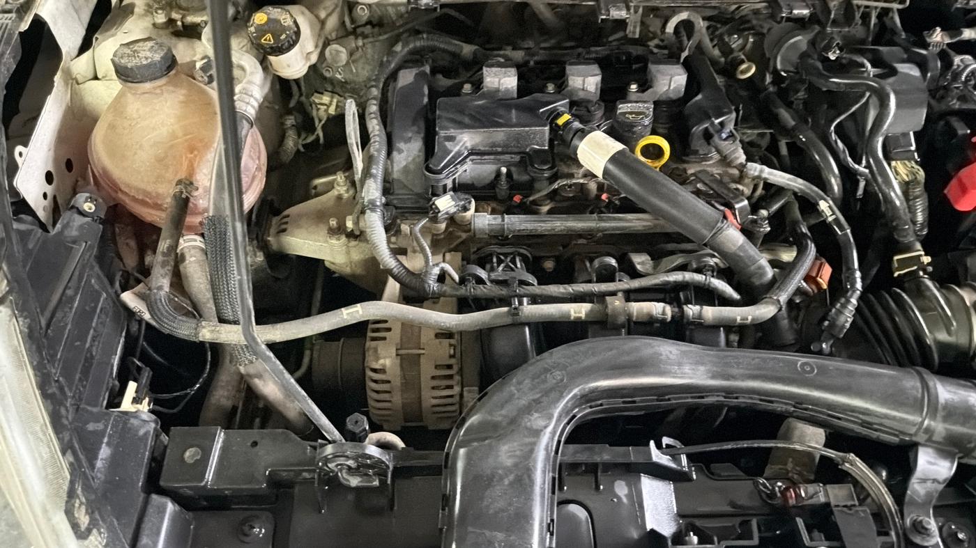 2021 Ford New Figo TITANIUM PLUS 1.2 PETROL AT, Petrol, Automatic, 69,969 km, Engine View - Right