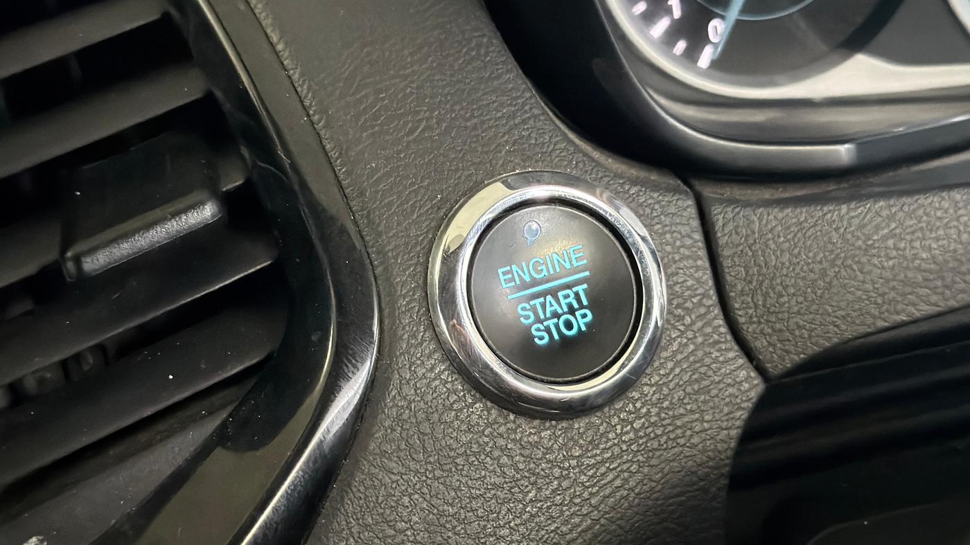 2021 Ford New Figo TITANIUM PLUS 1.2 PETROL AT, Petrol, Automatic, 69,969 km, Keyless Start/ Stop Button
