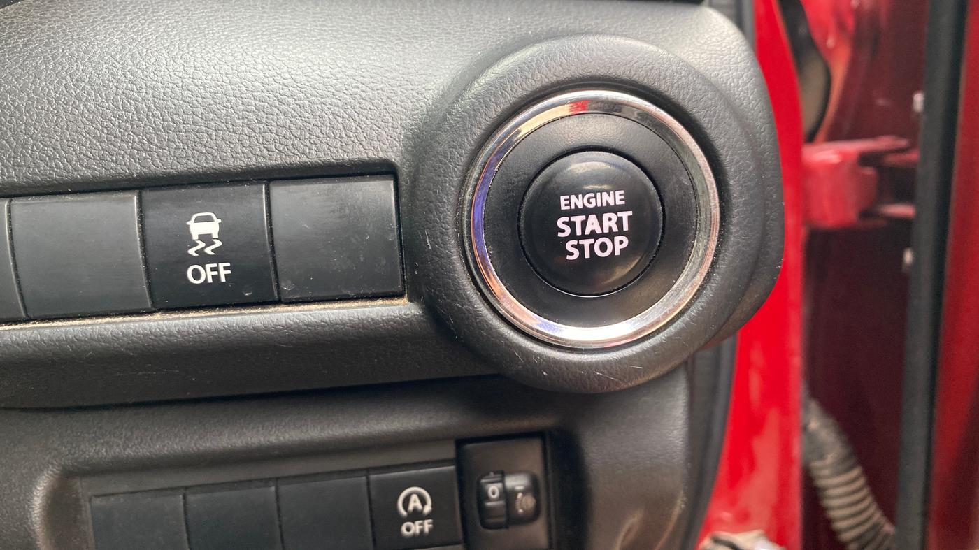 2024 Maruti Swift ZXI PLUS, Petrol, Manual, 43,044 km, Keyless Start/ Stop Button
