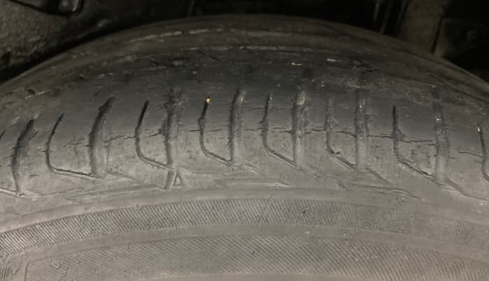 2022 Tata NEXON XM SUNROOF PETROL, Petrol, Manual, 52,446 km, Left Rear Tyre Tread