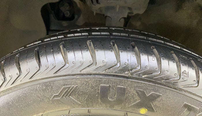 2021 Hyundai GRAND I10 NIOS SPORTZ 1.2 KAPPA VTVT CNG, CNG, Manual, 45,473 km, Left Front Tyre Tread